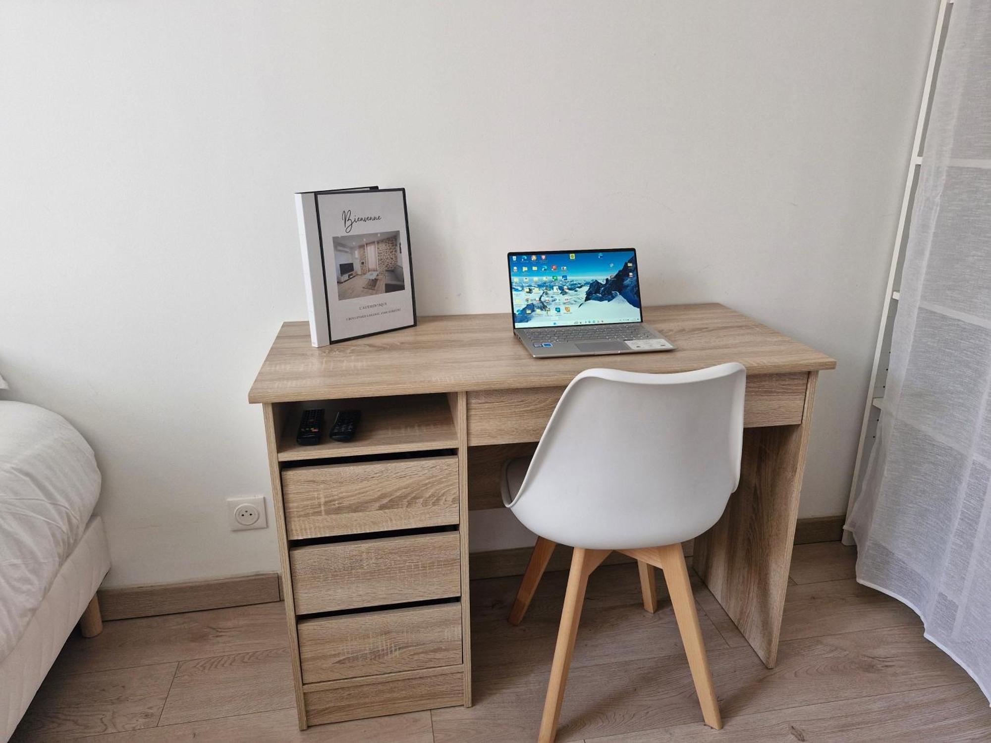 Appartement Tout Confort A 2 Pas Du Centre Ville Aubagne Exteriér fotografie