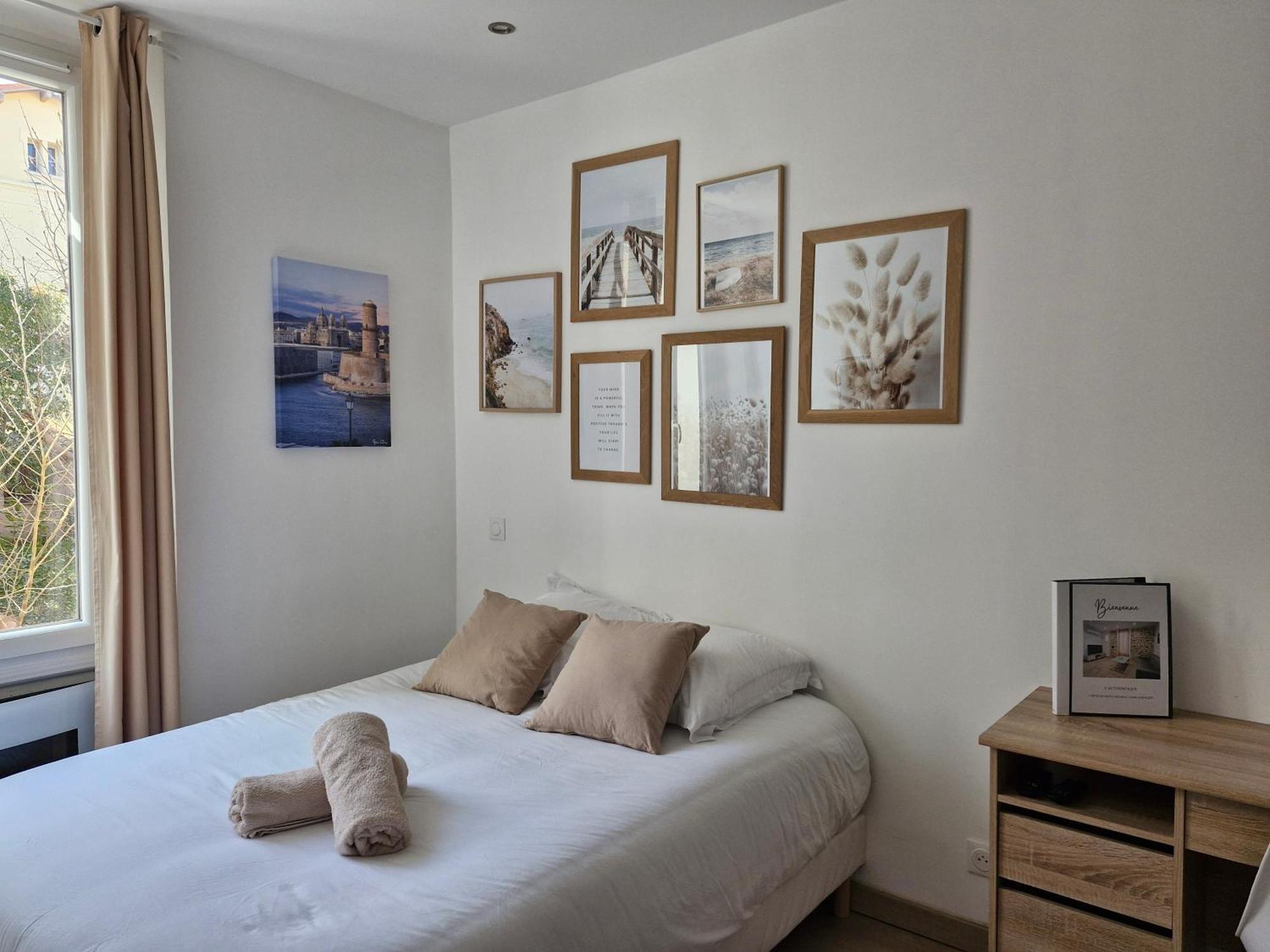 Appartement Tout Confort A 2 Pas Du Centre Ville Aubagne Exteriér fotografie