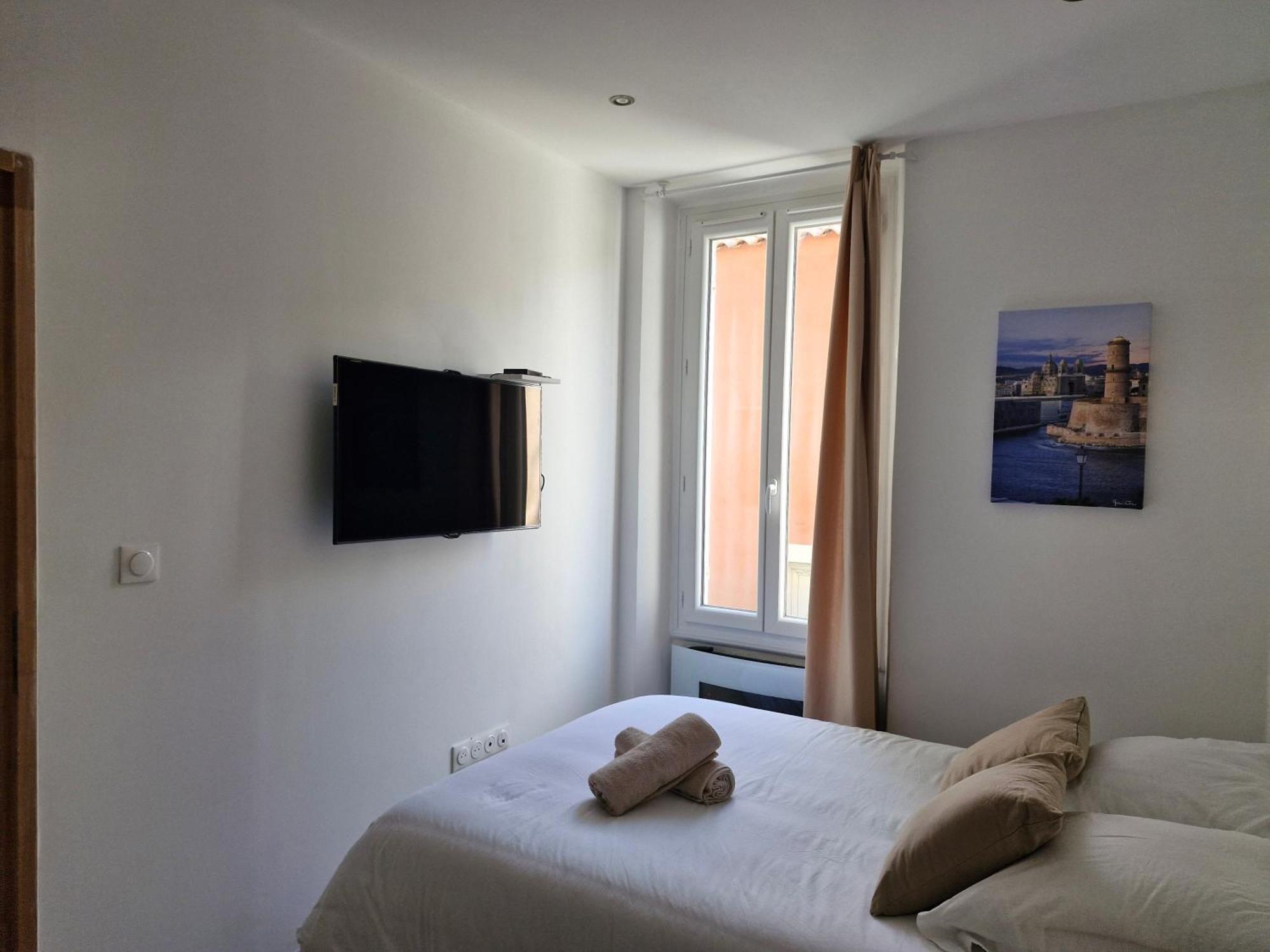 Appartement Tout Confort A 2 Pas Du Centre Ville Aubagne Exteriér fotografie