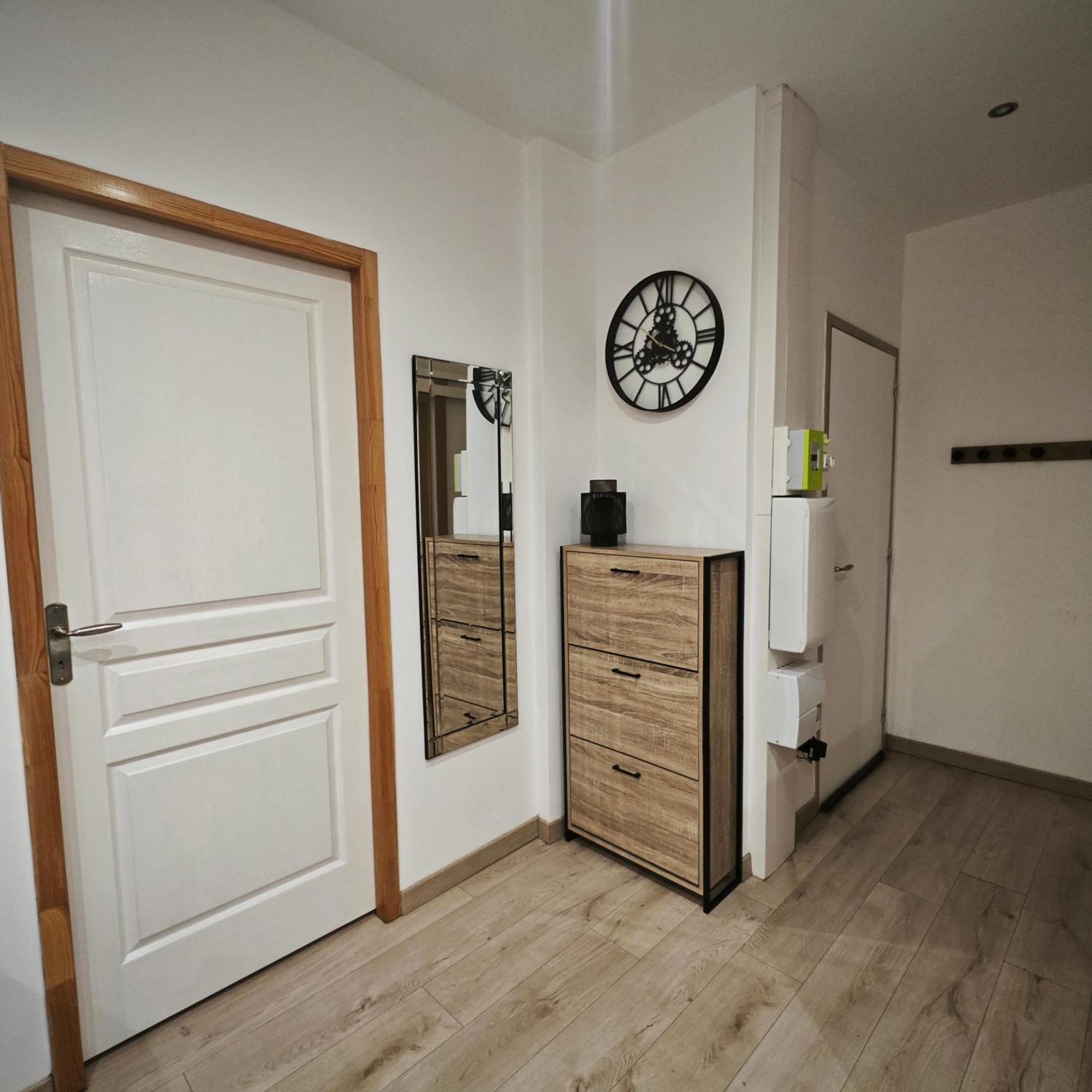 Appartement Tout Confort A 2 Pas Du Centre Ville Aubagne Exteriér fotografie
